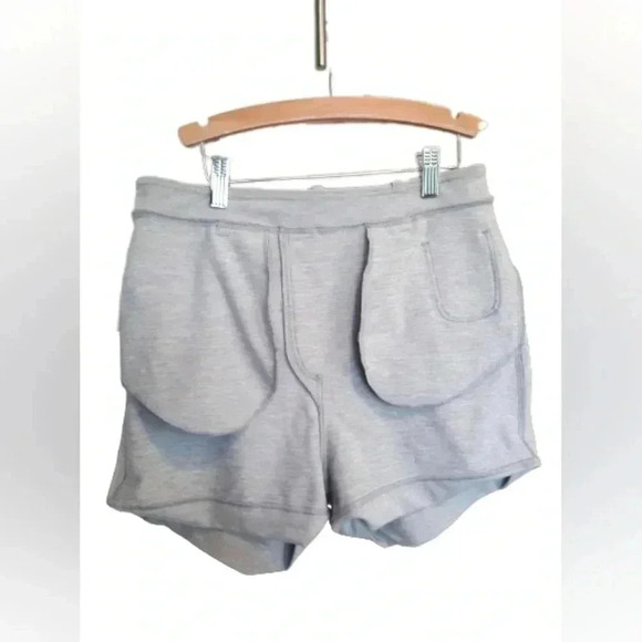 Lululemon Women's Shorts Heathered Gray Pull-On Cuffed - Picture 7 of 7